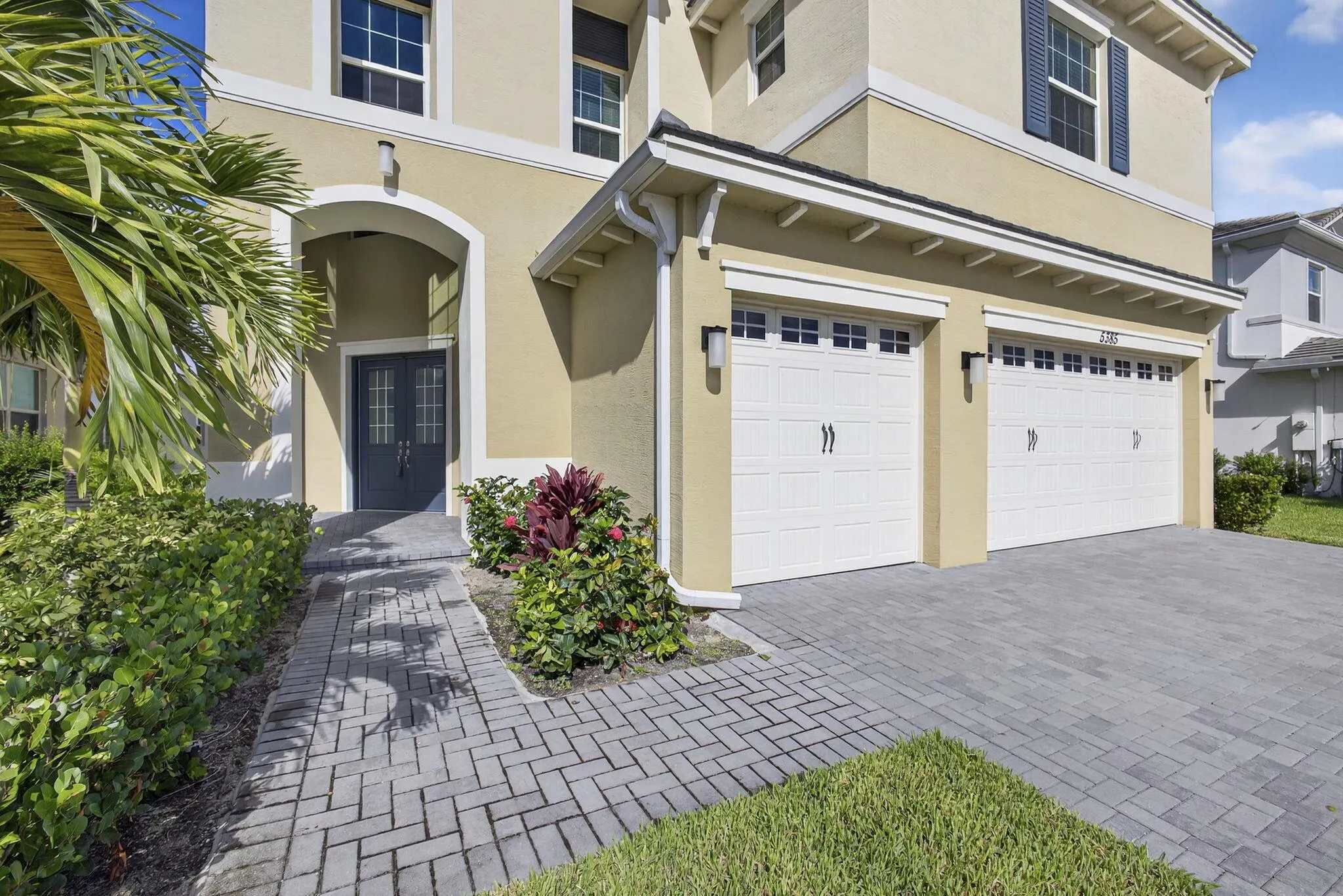 5385 Macoon Way