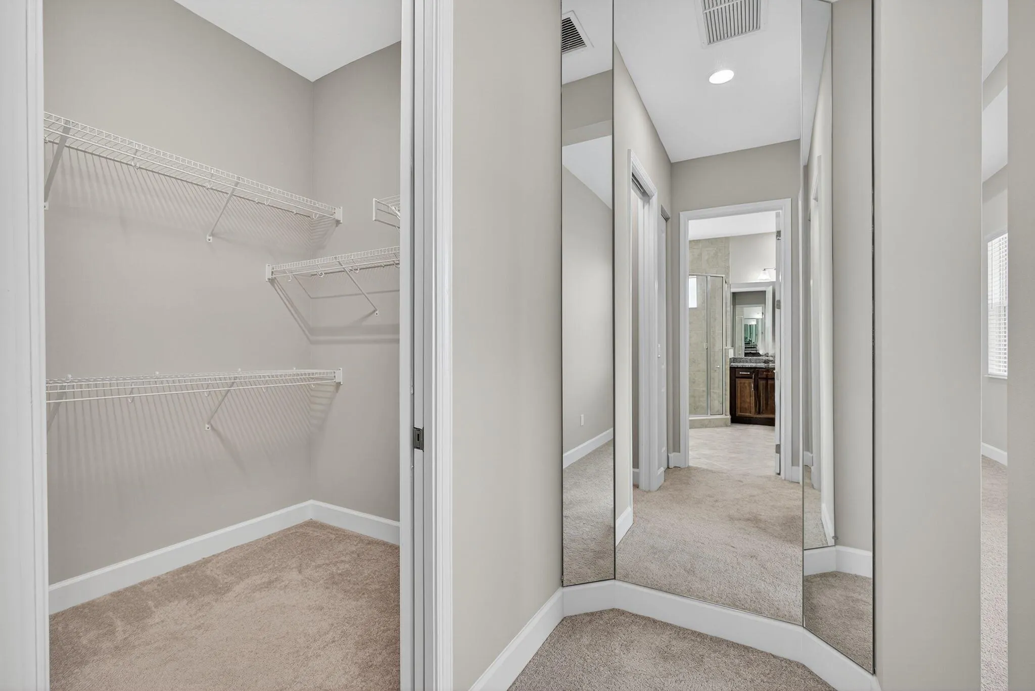 5385 Macoon Way