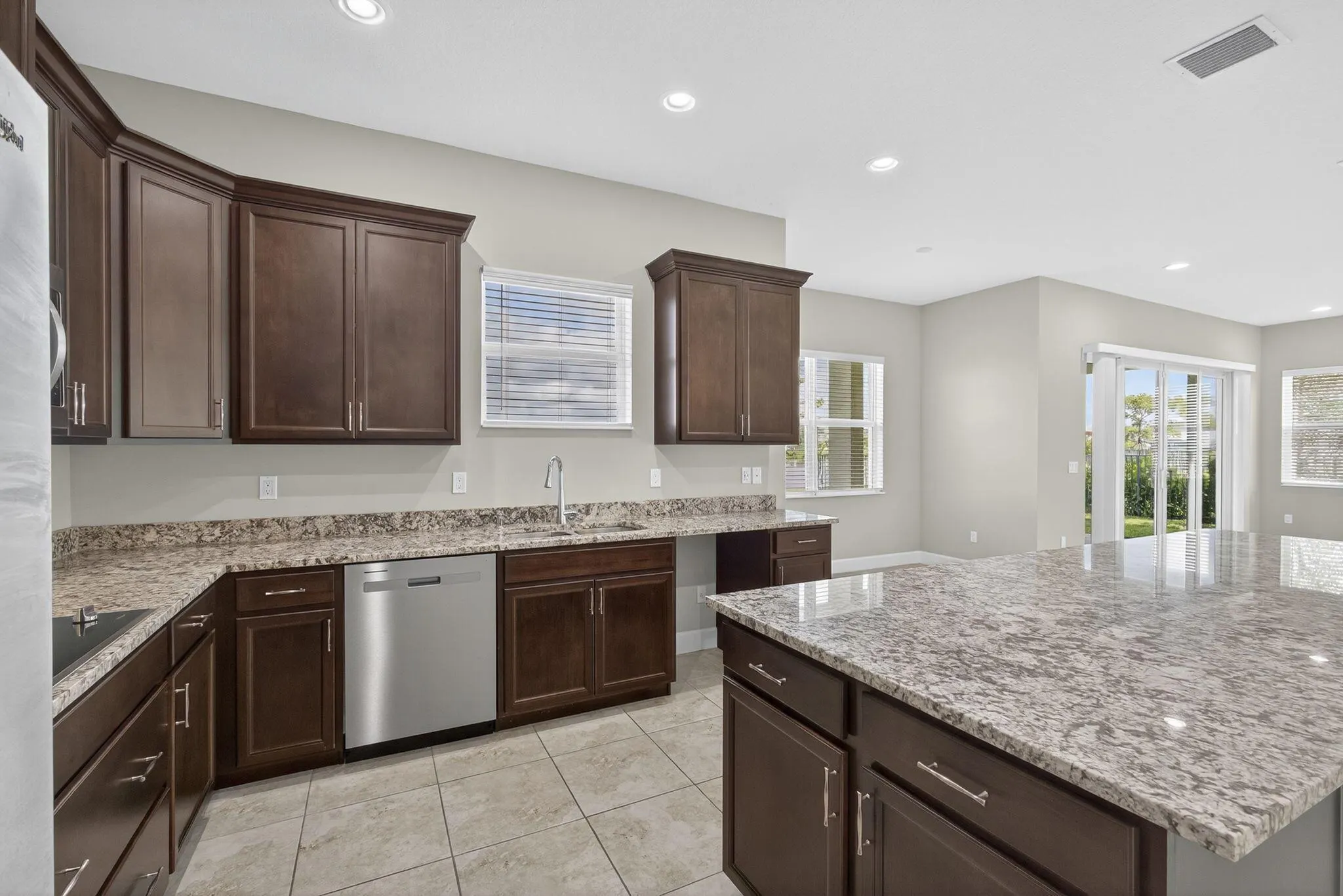 5385 Macoon Way