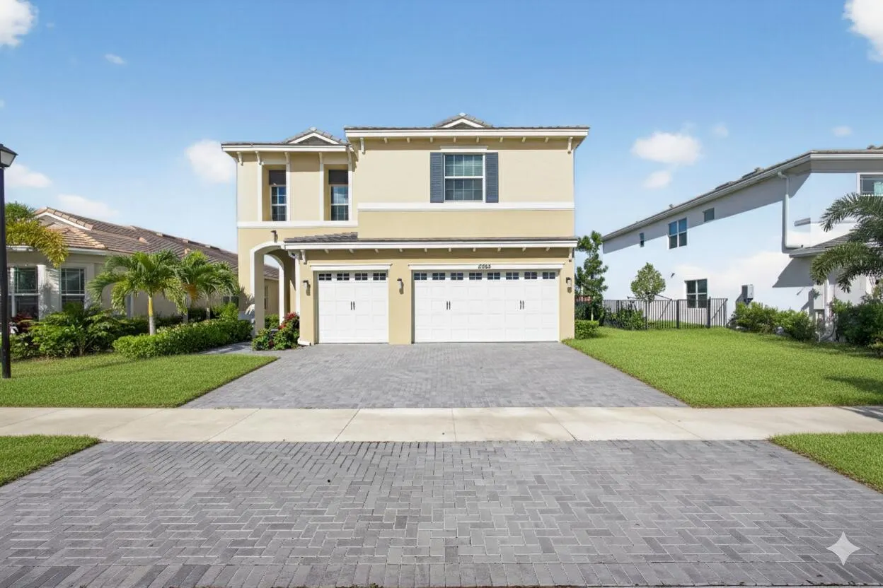 5385 Macoon Way
