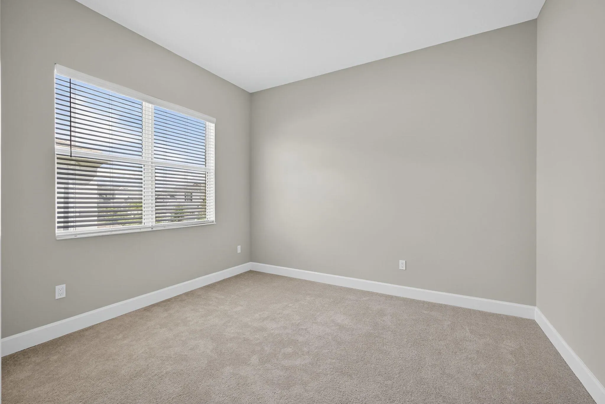 5385 Macoon Way