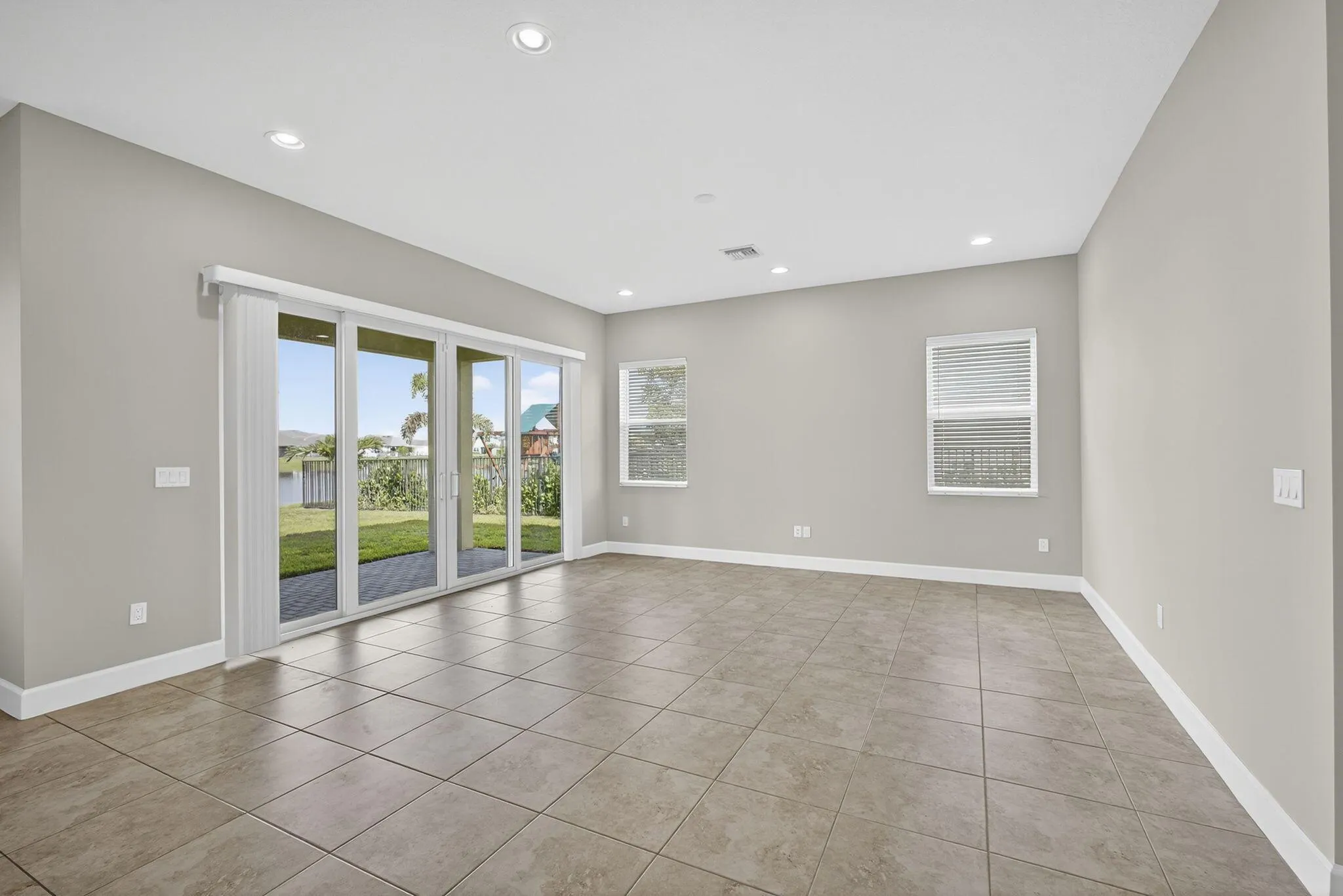 5385 Macoon Way