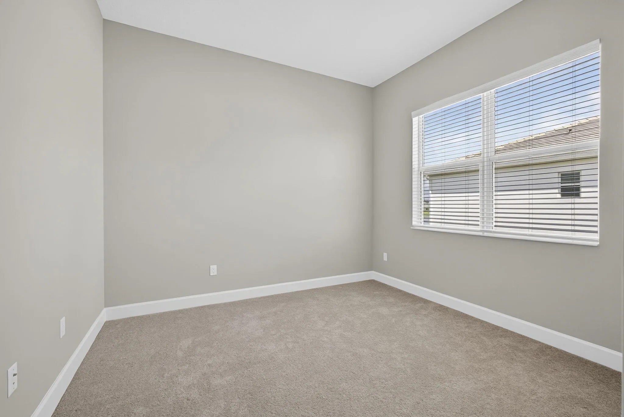 5385 Macoon Way