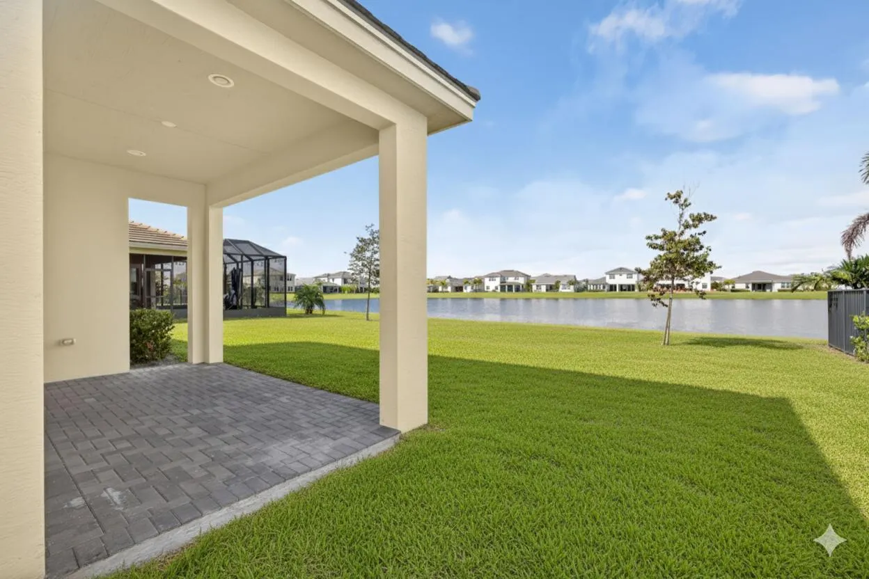 5385 Macoon Way