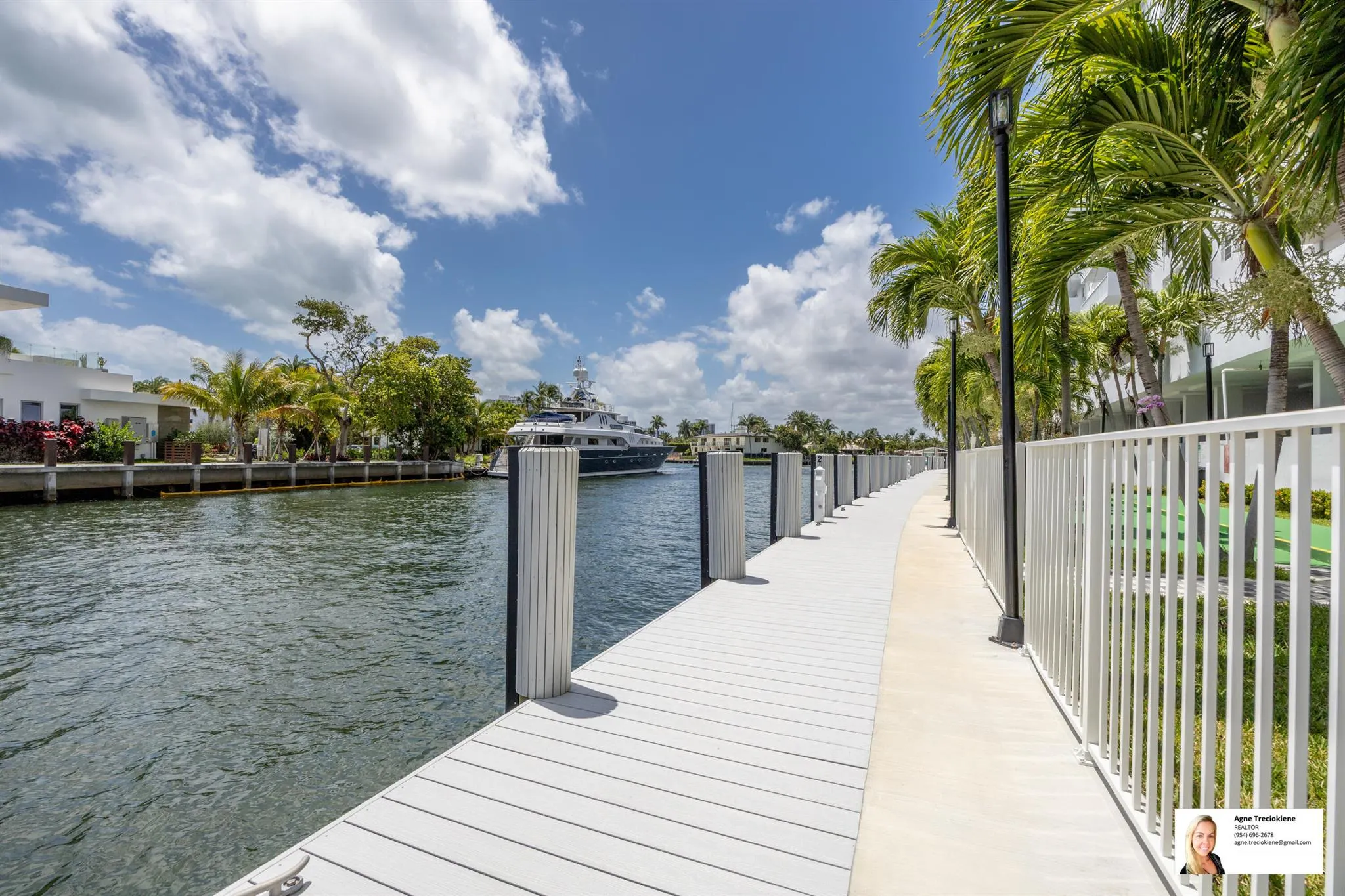137 Golden Isles Drive, #807