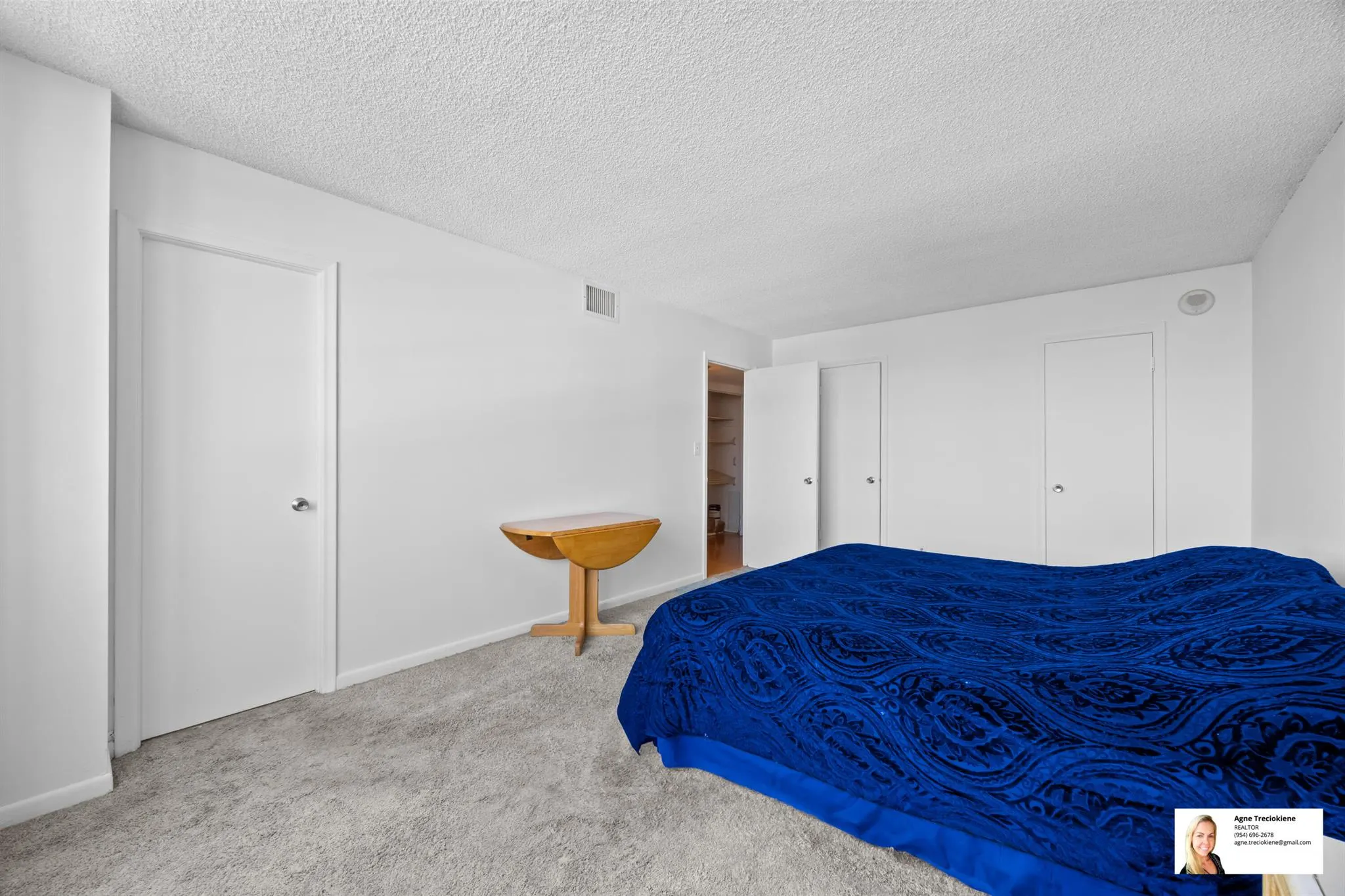 137 Golden Isles Drive, #807