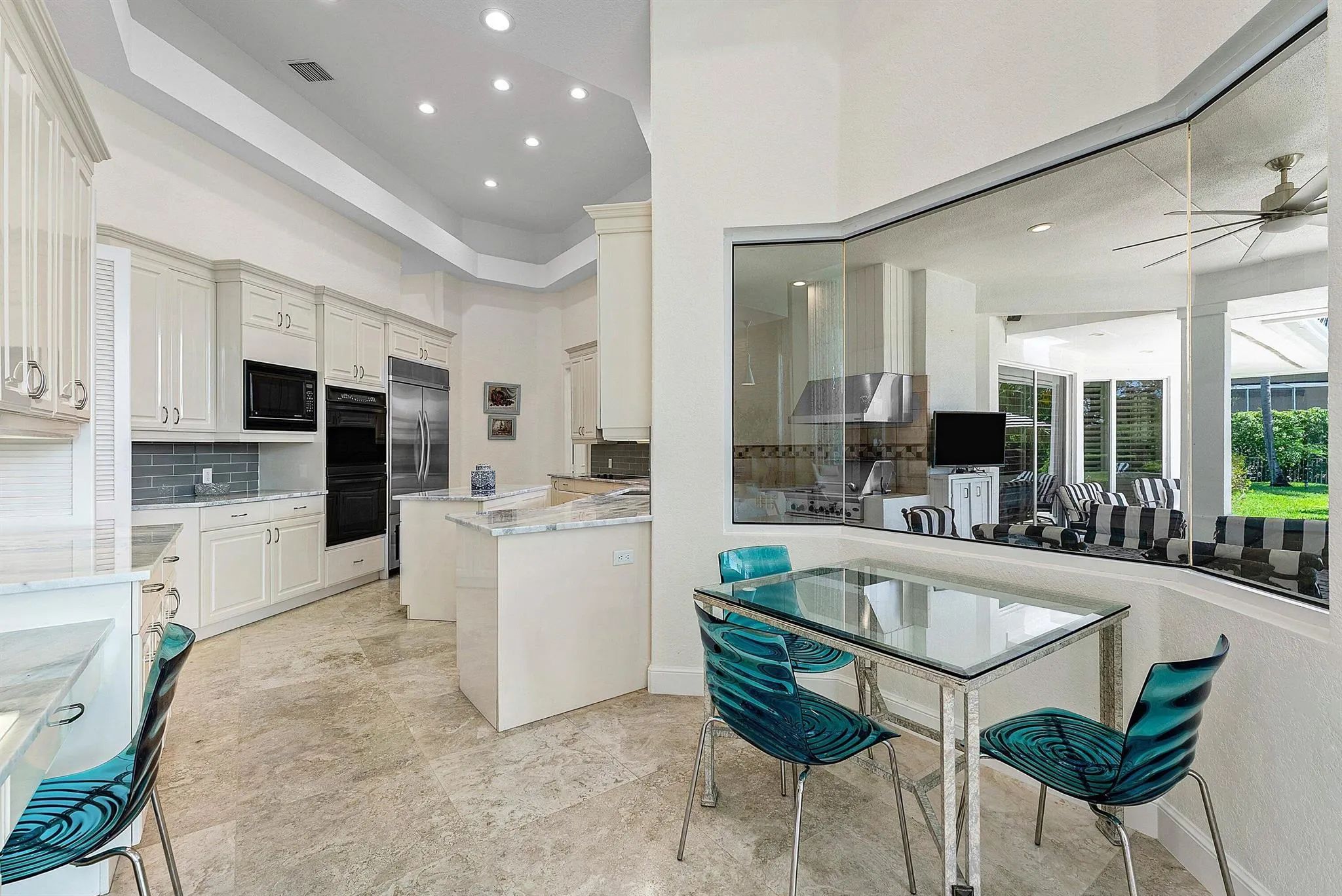 225 Oakview Drive