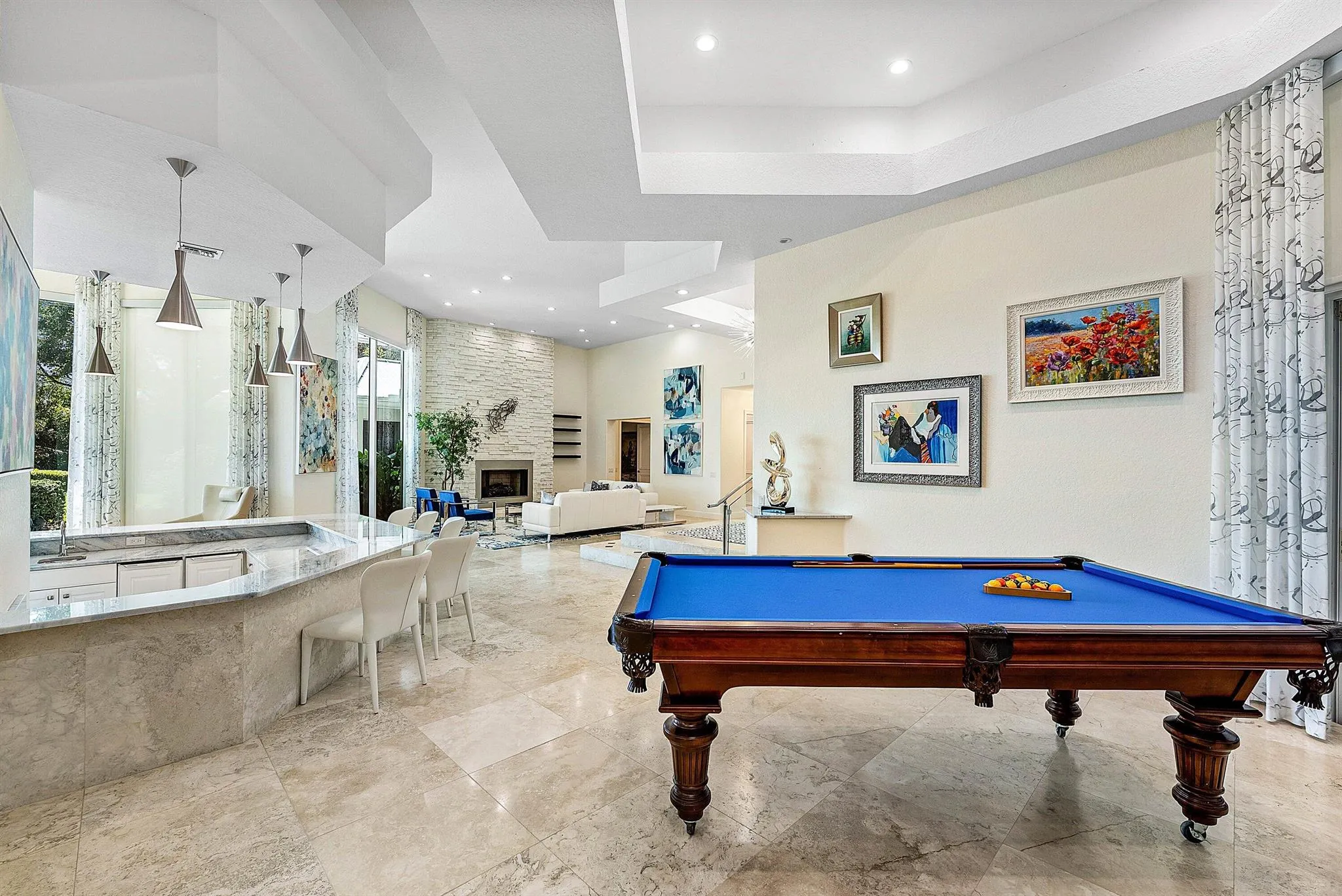 225 Oakview Drive