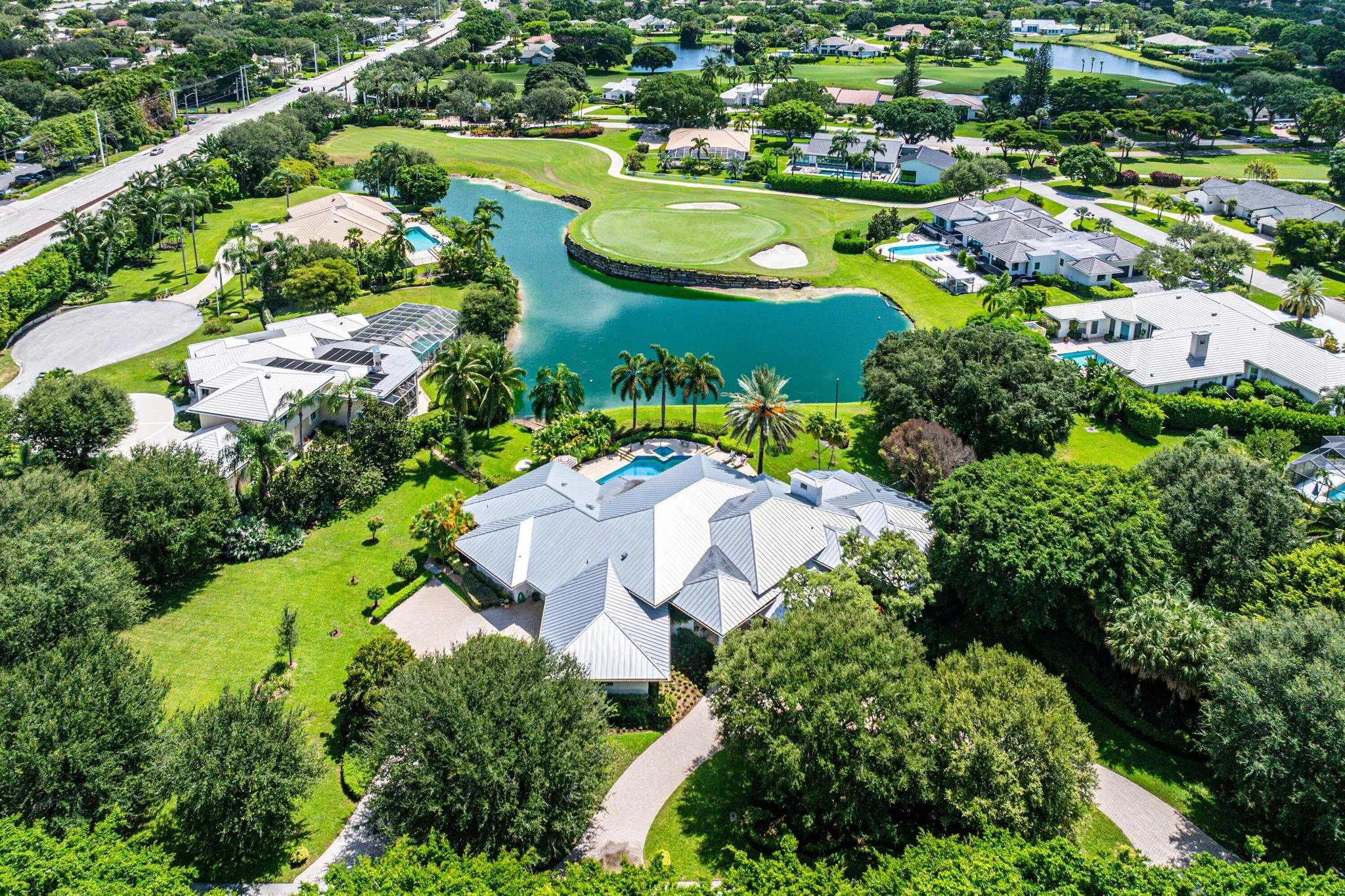 225 Oakview Drive