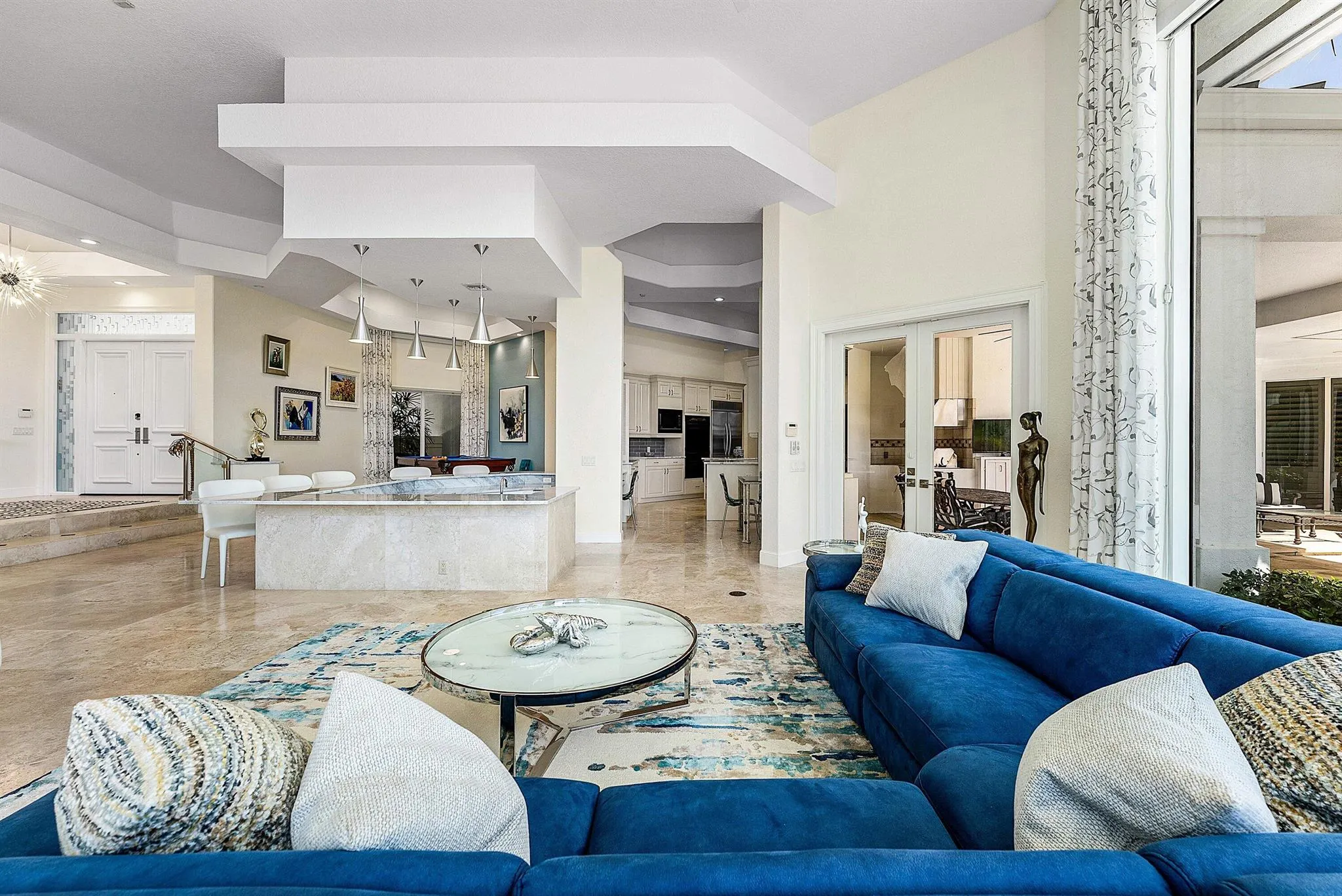 225 Oakview Drive