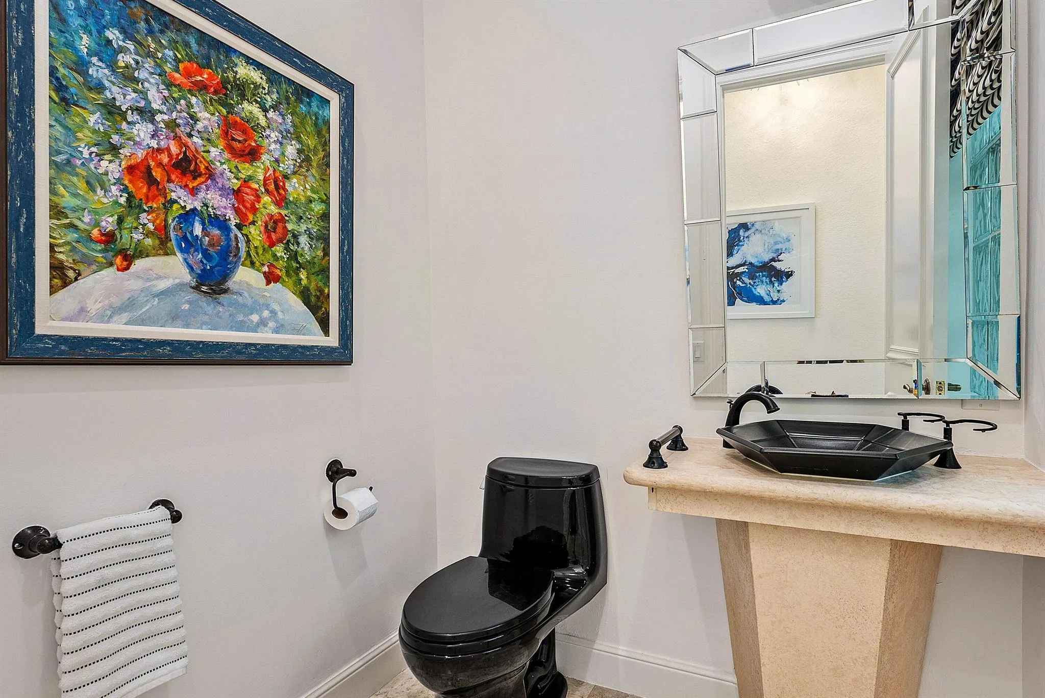 225 Oakview Drive
