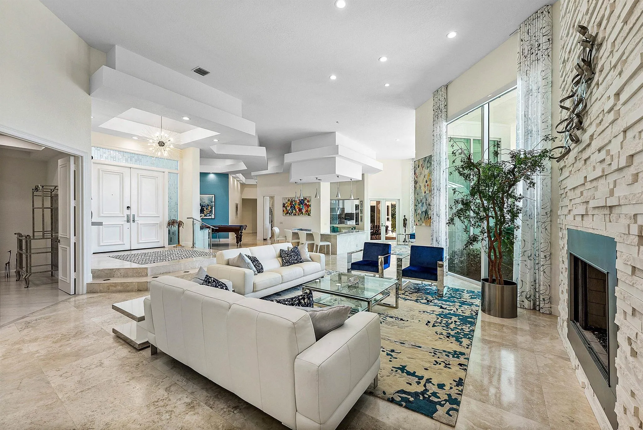 225 Oakview Drive