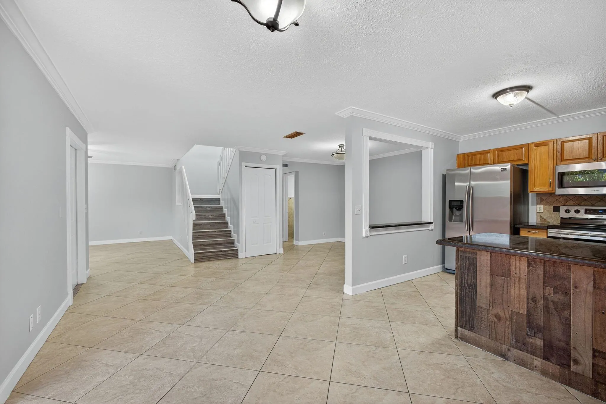 1590 Forest Lakes Circle, #B
