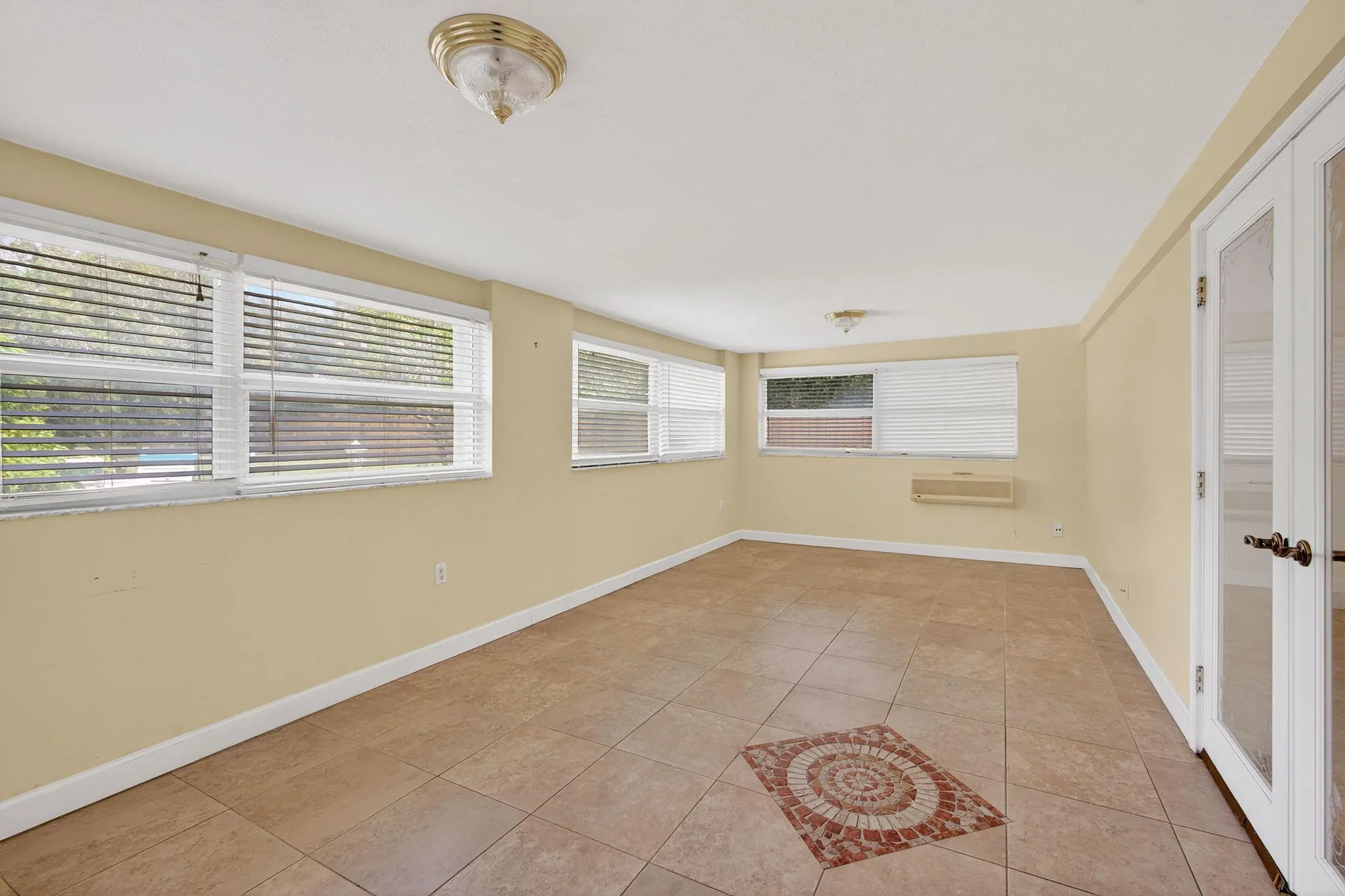 5071 SE Great Pocket Trail