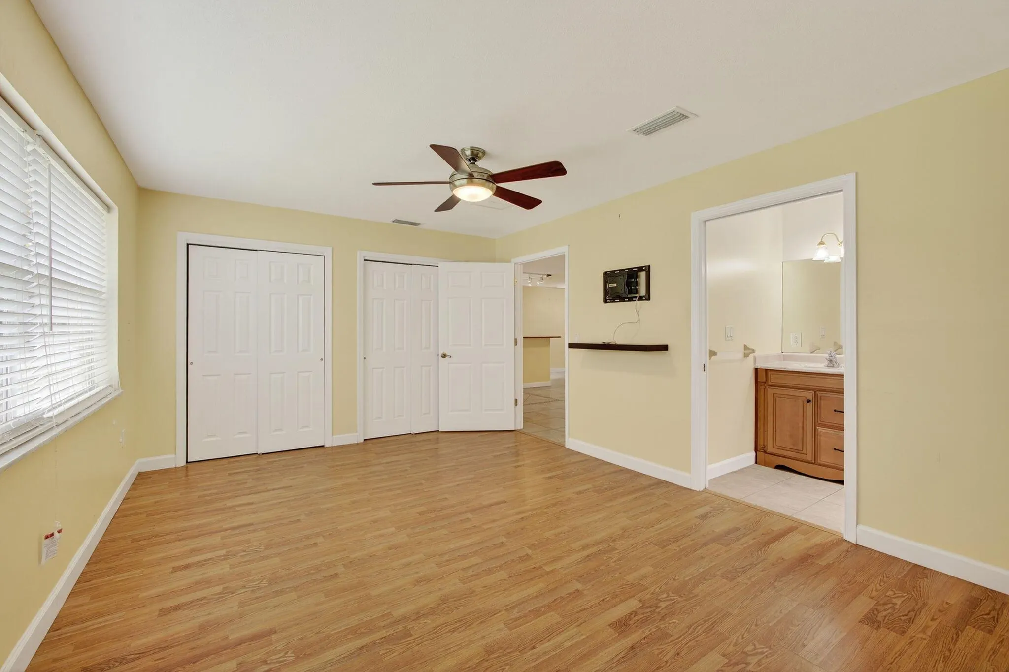 5071 SE Great Pocket Trail