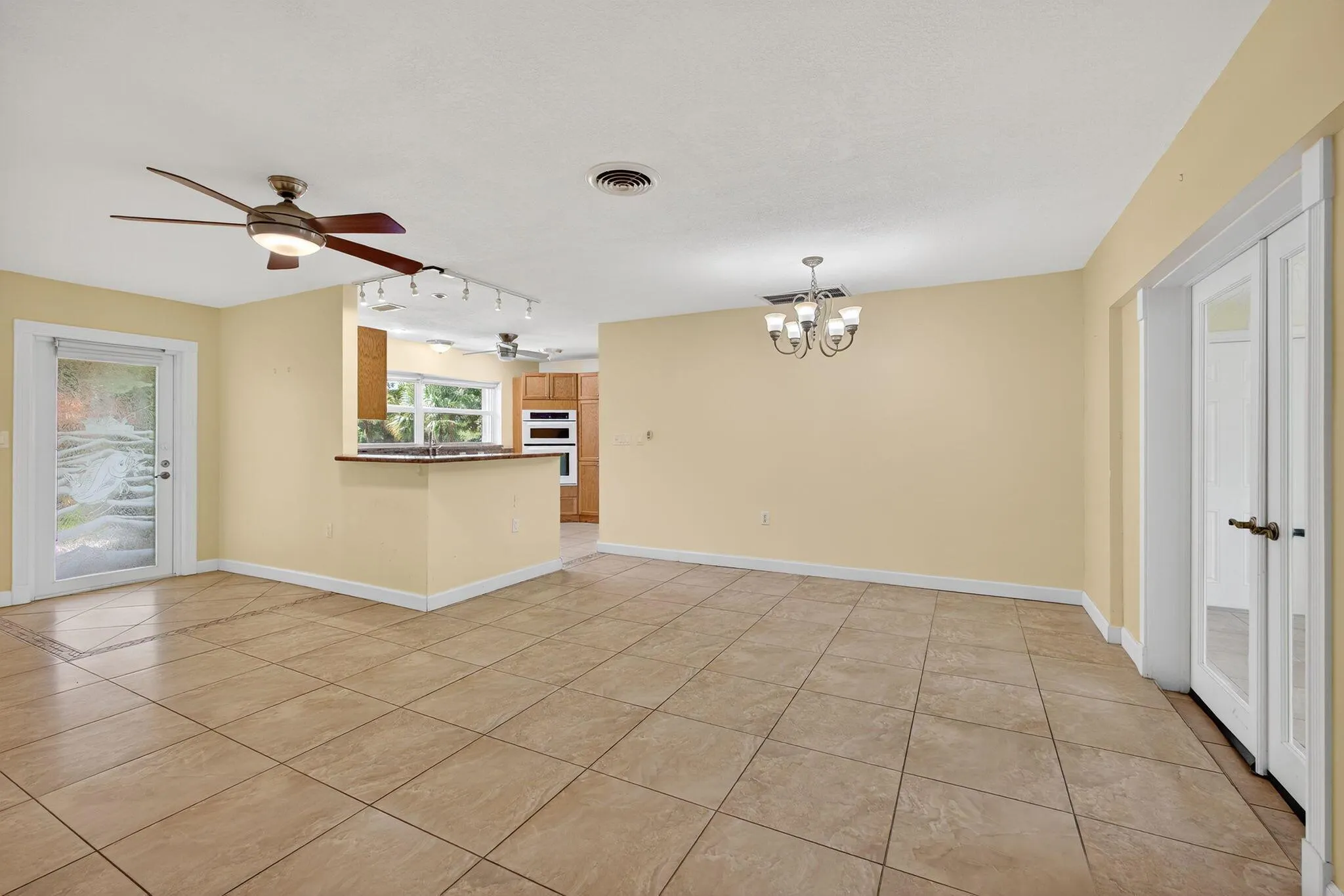 5071 SE Great Pocket Trail