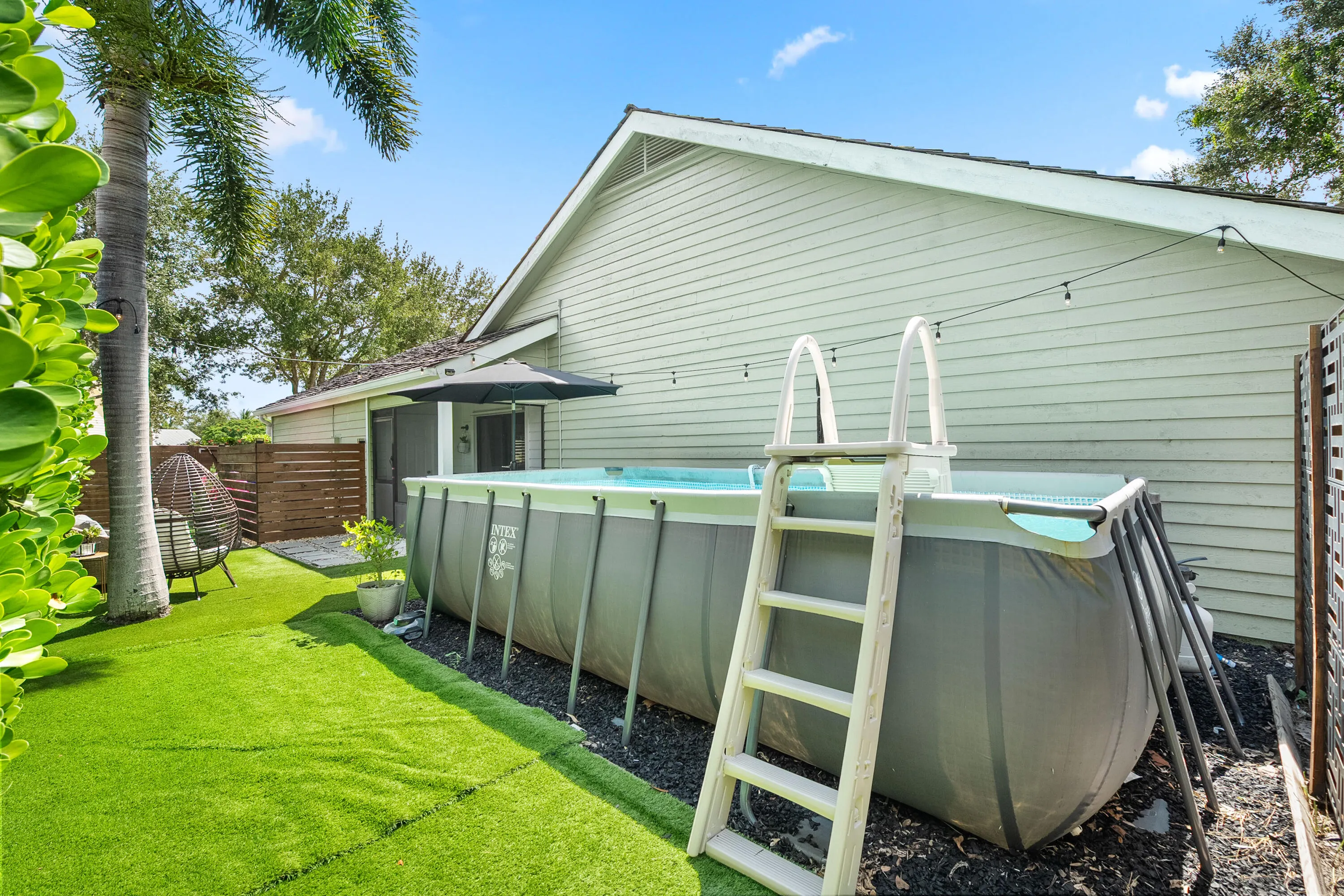 10370 SE Jupiter Narrows Drive