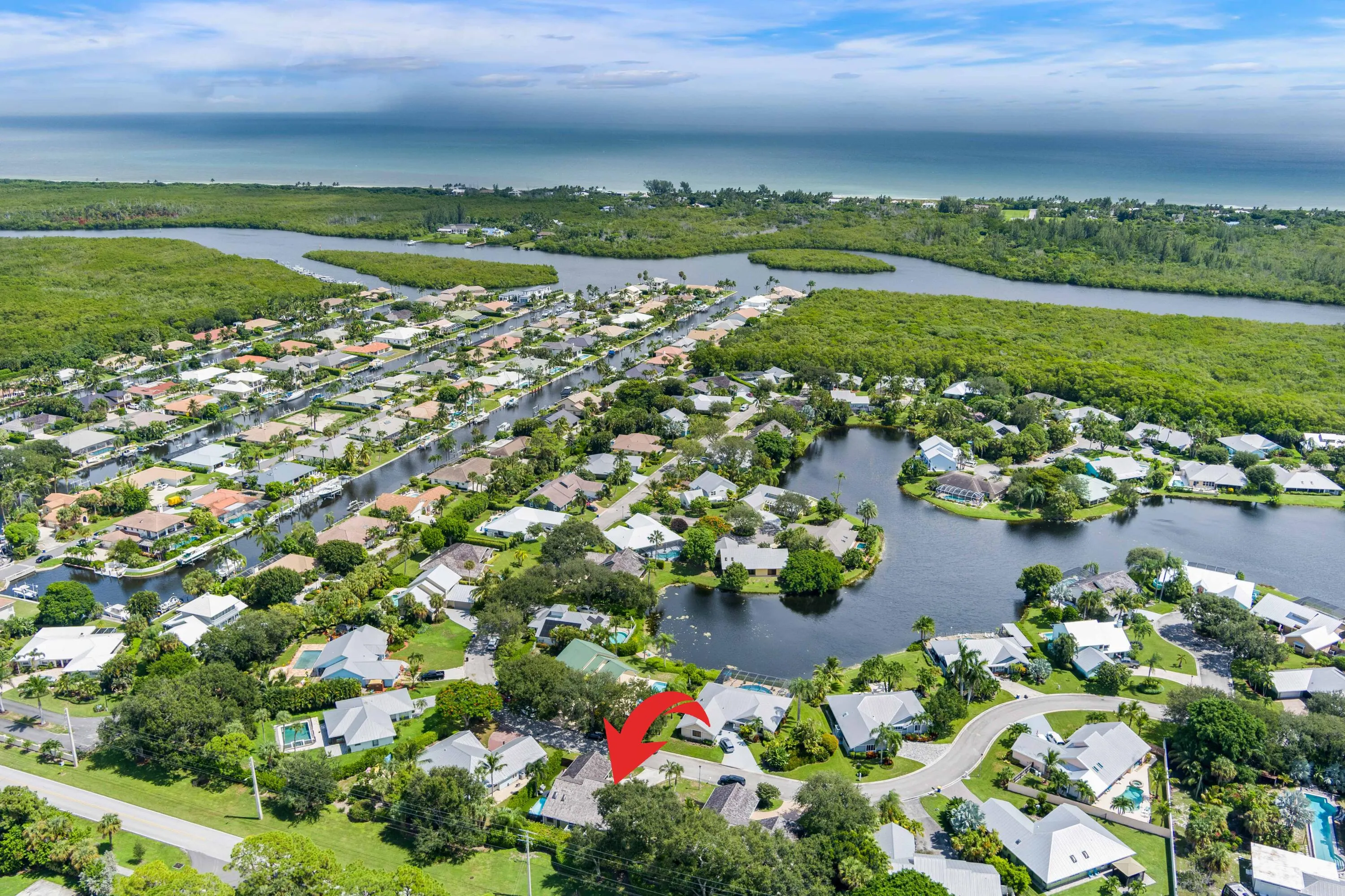 10370 SE Jupiter Narrows Drive