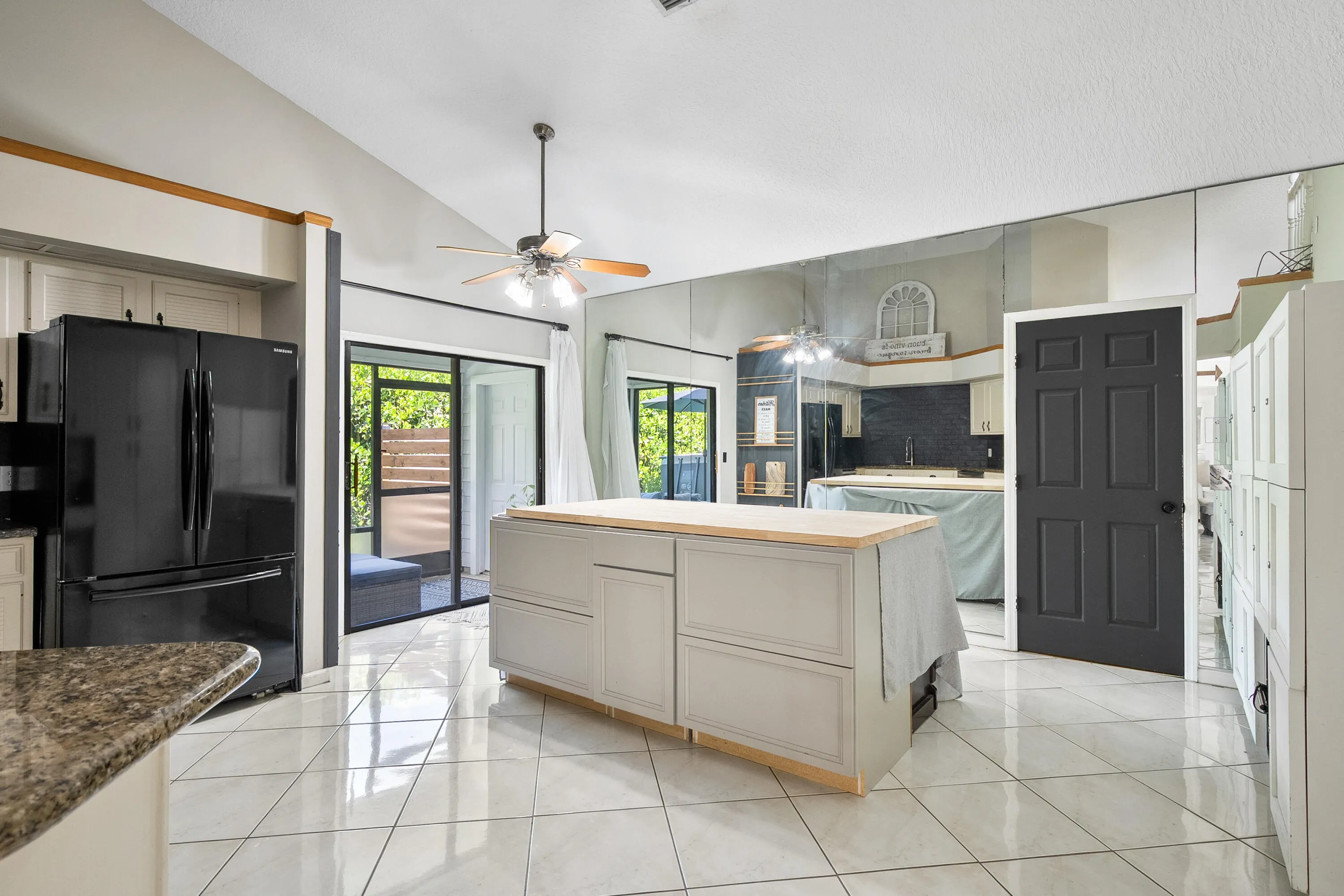 10370 SE Jupiter Narrows Drive