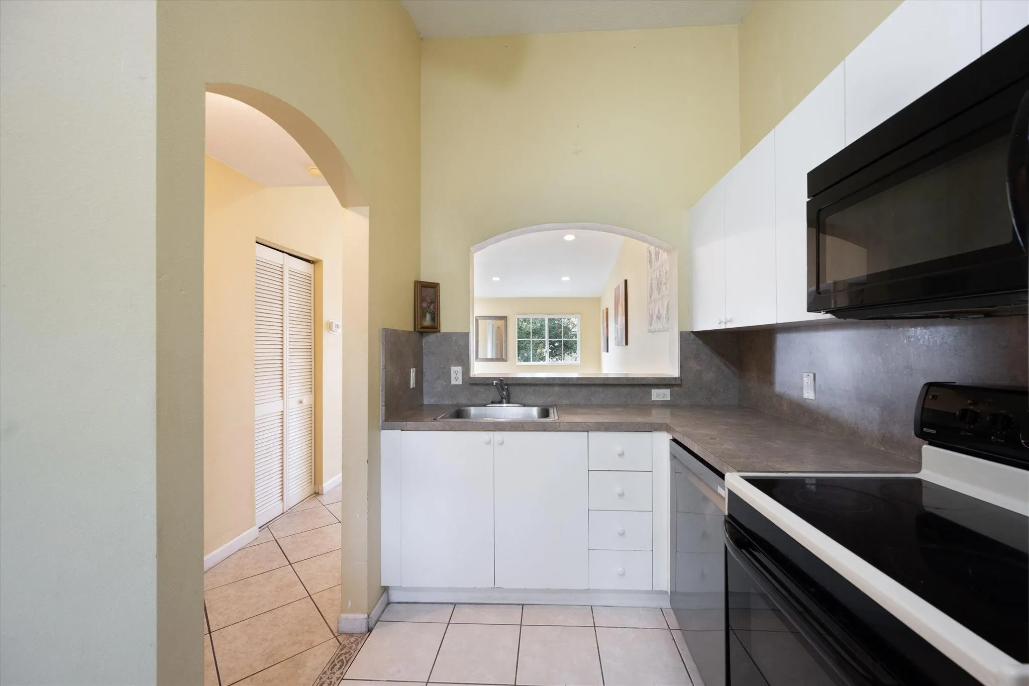 3504 Briar Bay Boulevard, #202