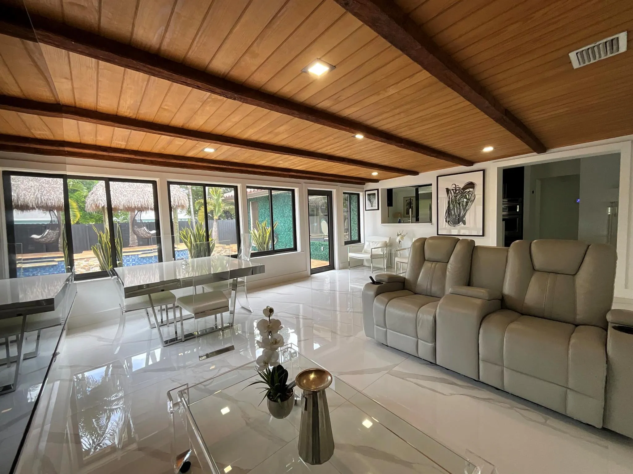 1167 Jason Way