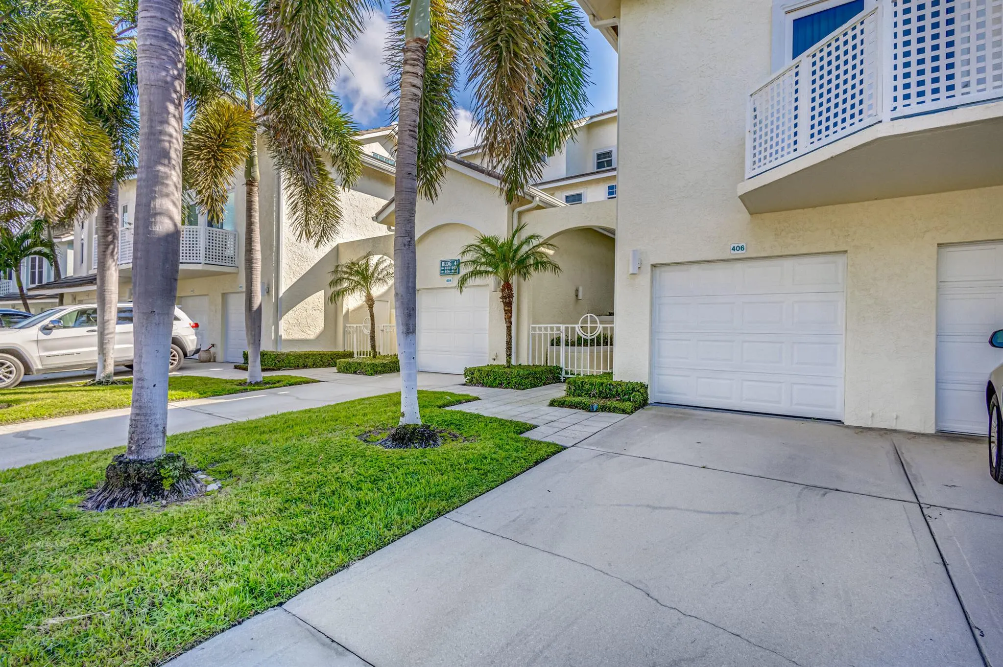 406 Mainsail Circle