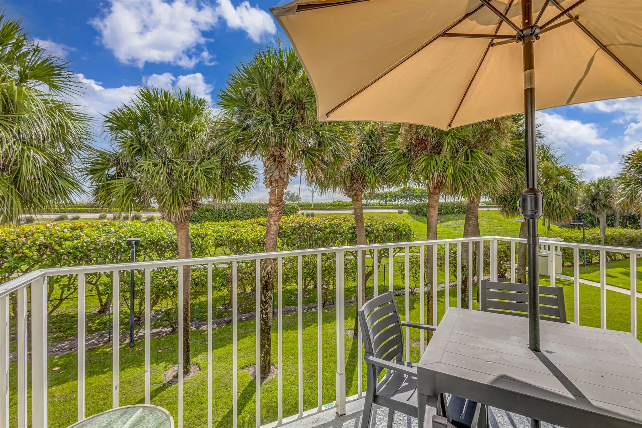 406 Mainsail Circle
