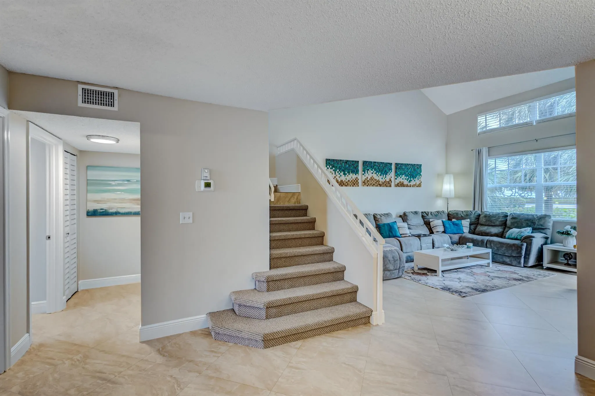 406 Mainsail Circle
