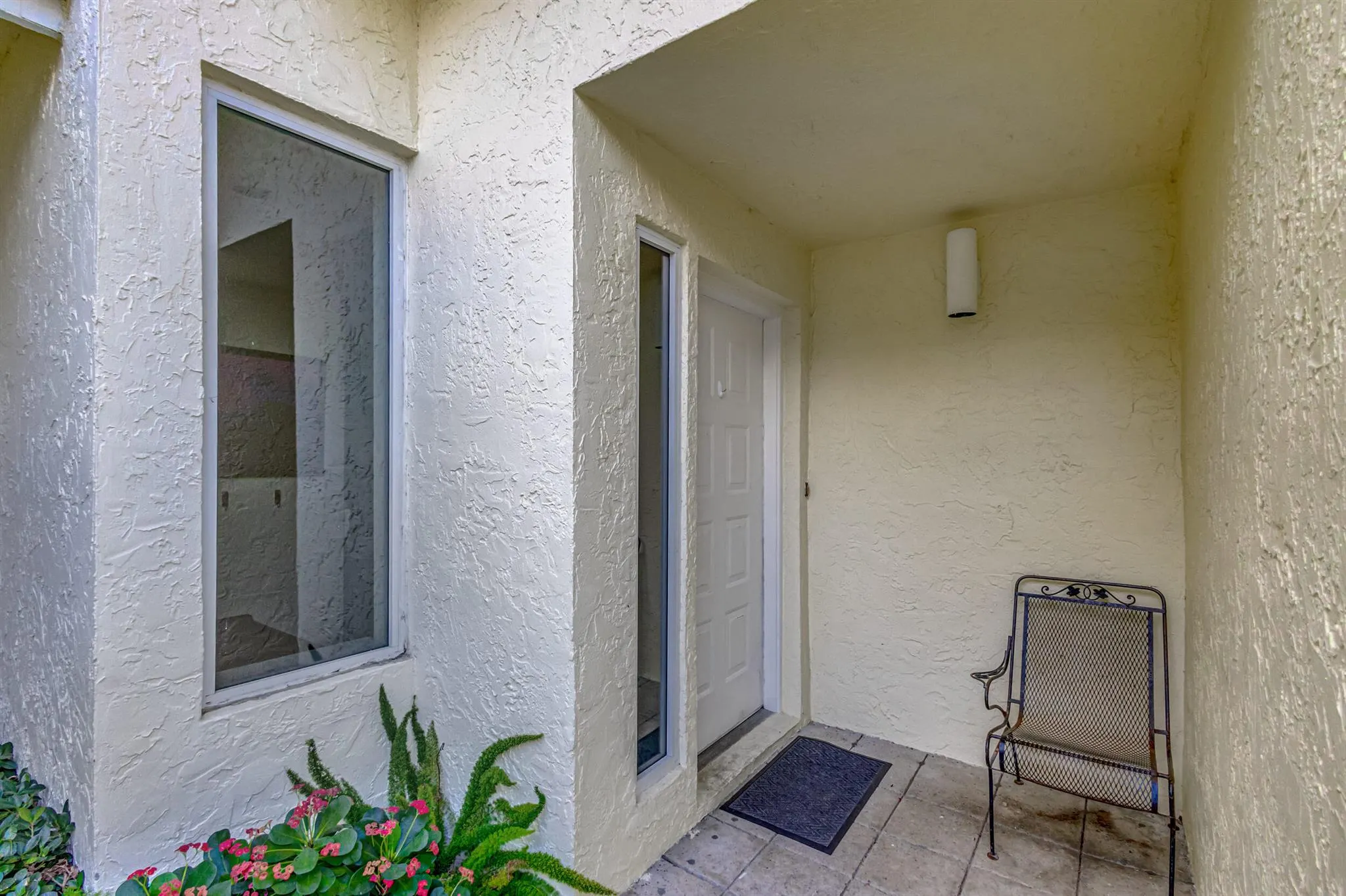 406 Mainsail Circle