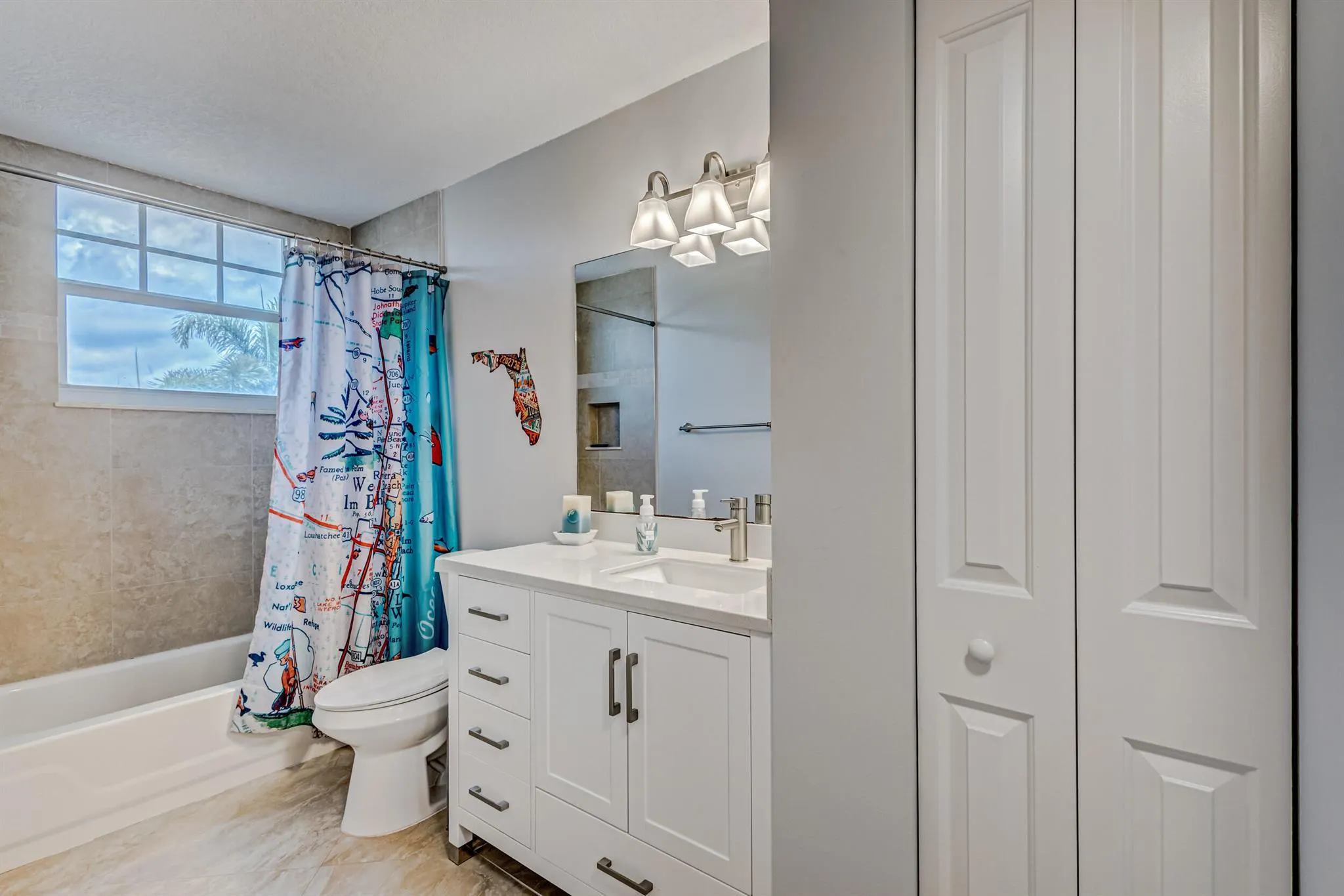 406 Mainsail Circle