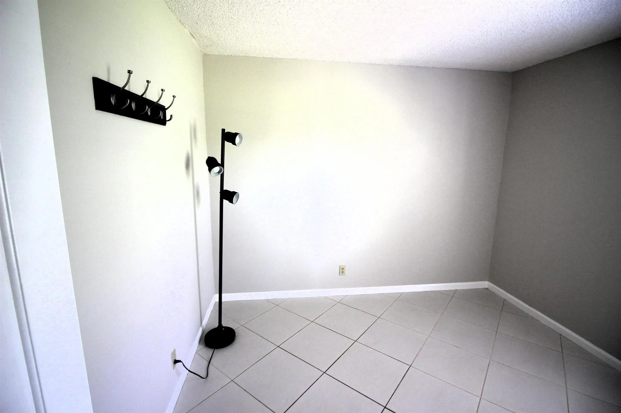 2600 Greenwood Terrace, #G-112