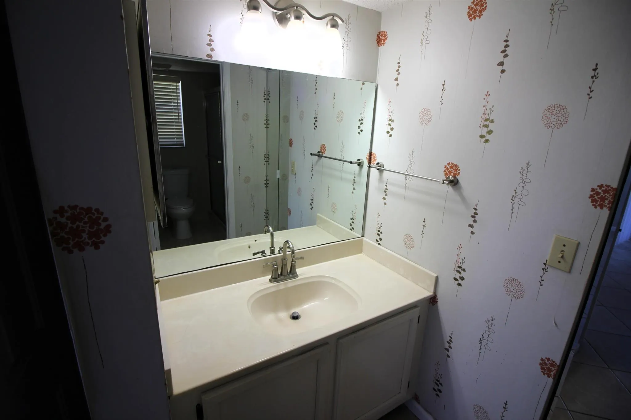 2600 Greenwood Terrace, #G-112