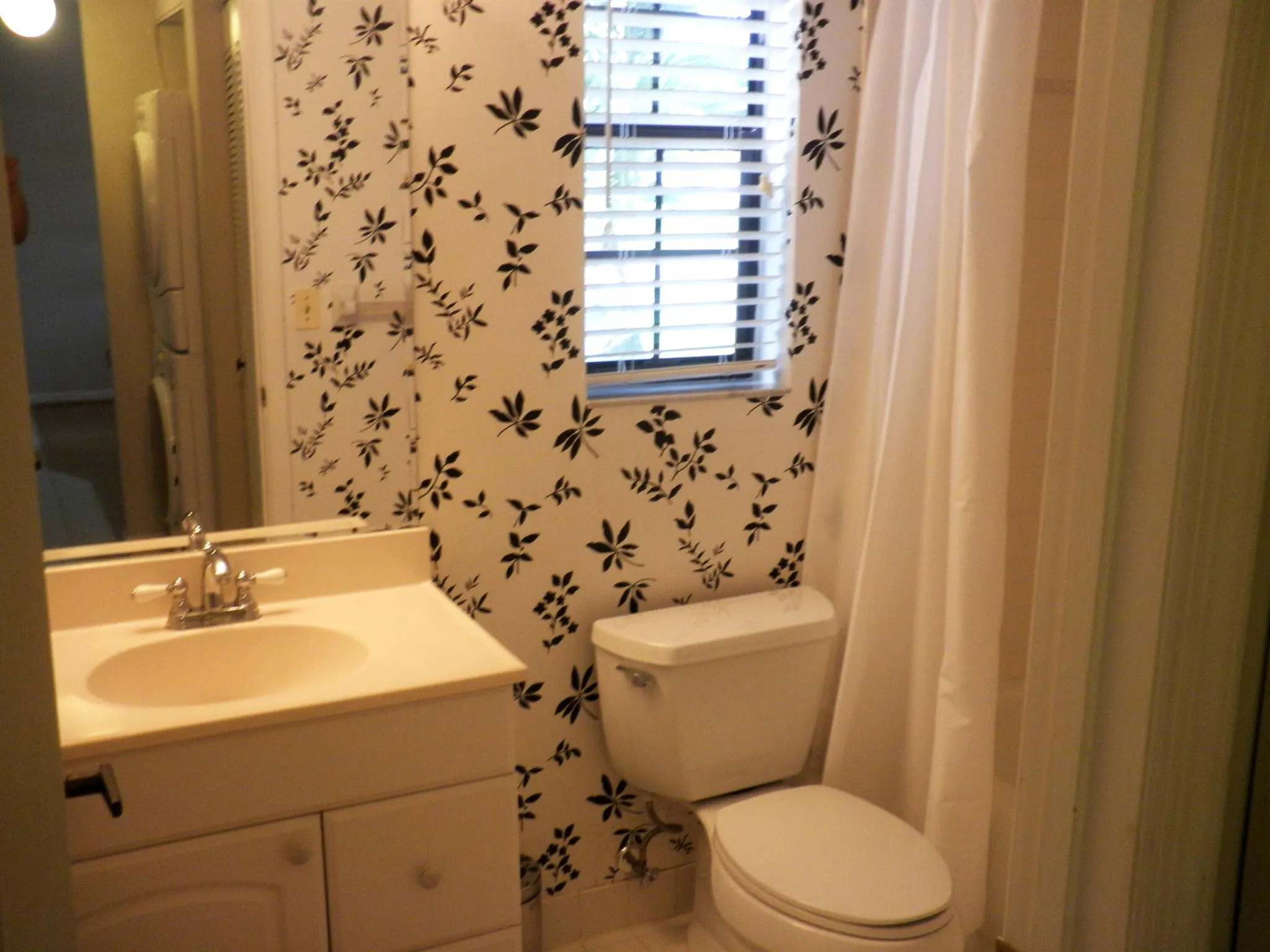 2600 Greenwood Terrace, #G-112