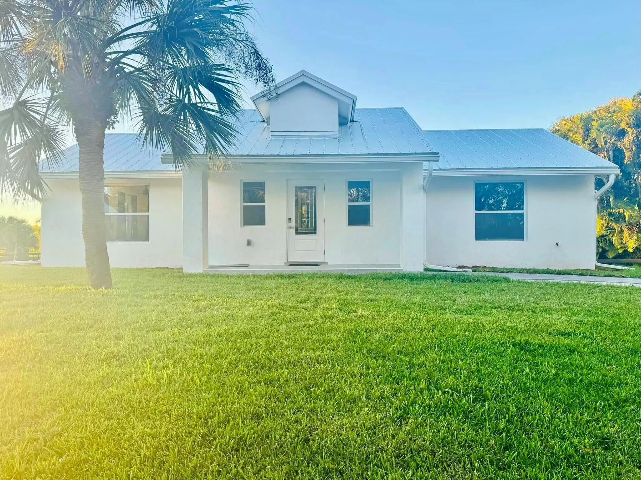 1702 Clydesdale Avenue, #Guest House
