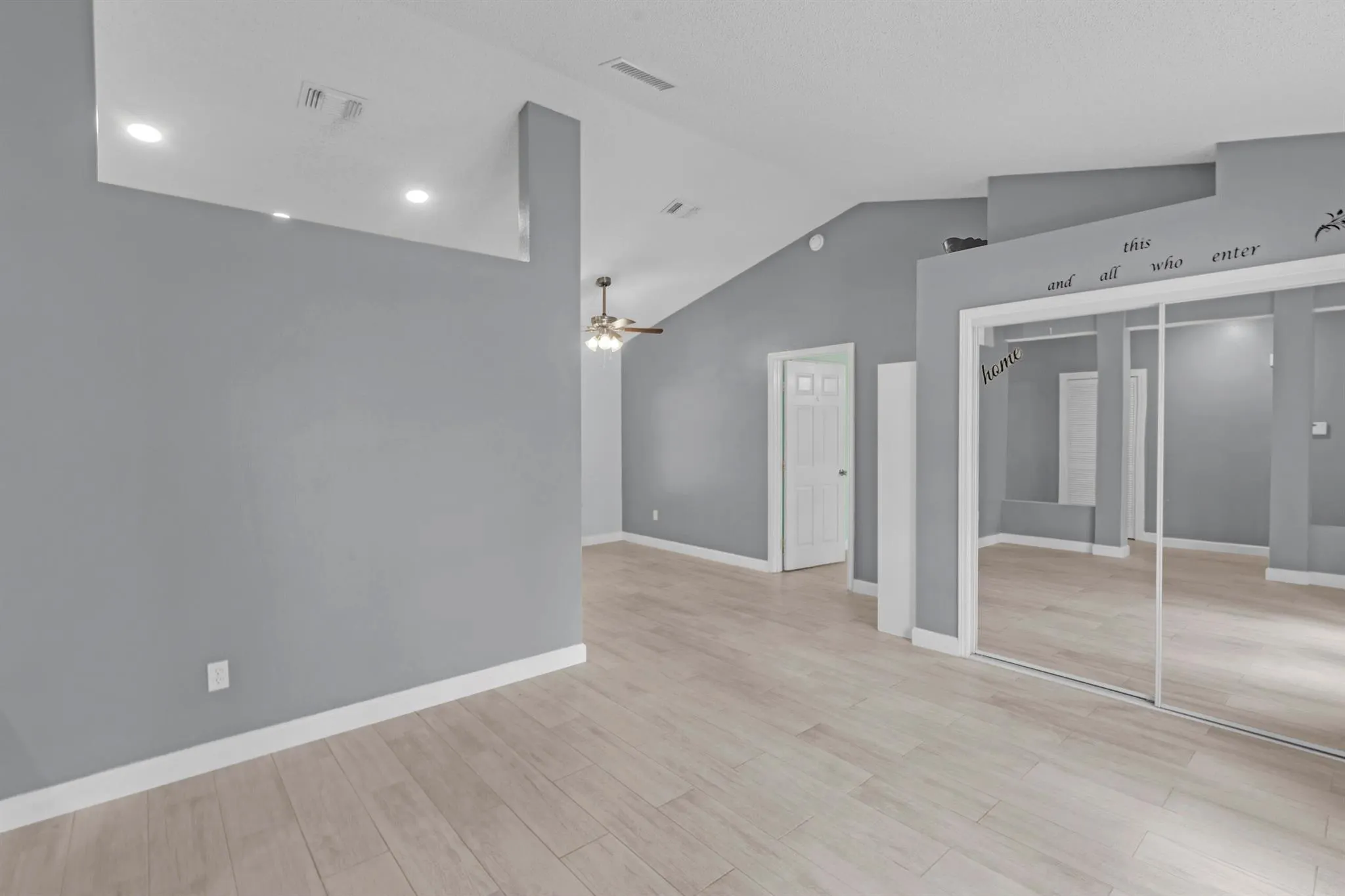 2681 SW Tanforan Boulevard