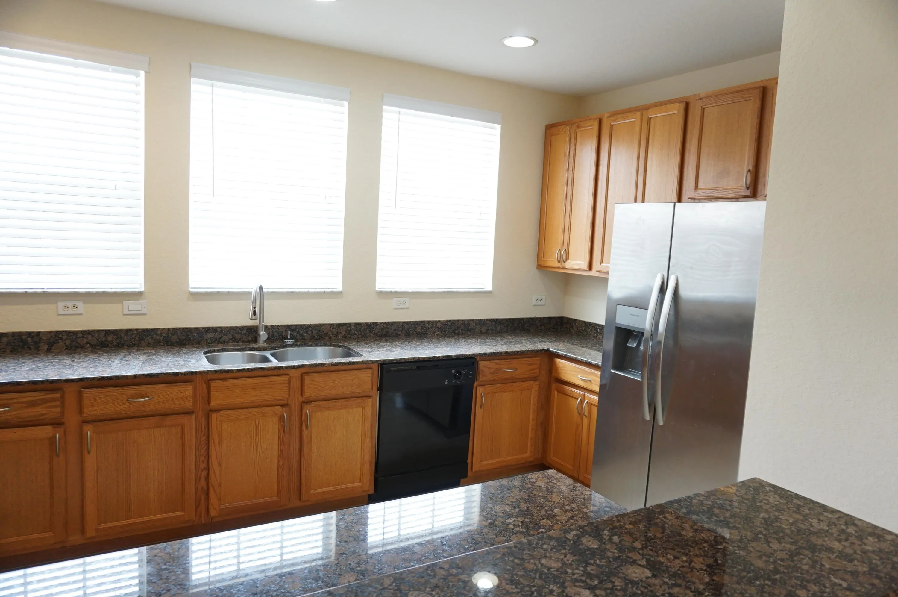 883 Millbrae Court, #3