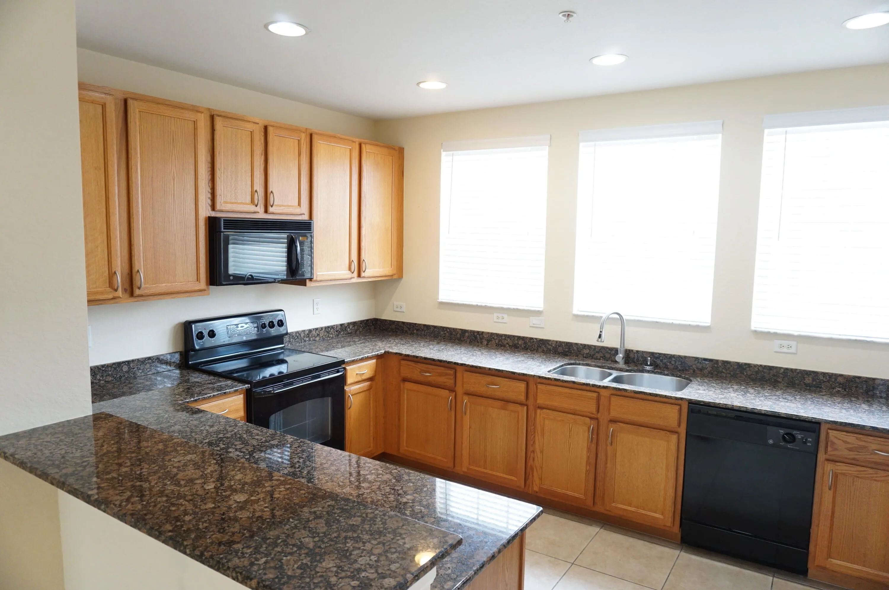 883 Millbrae Court, #3