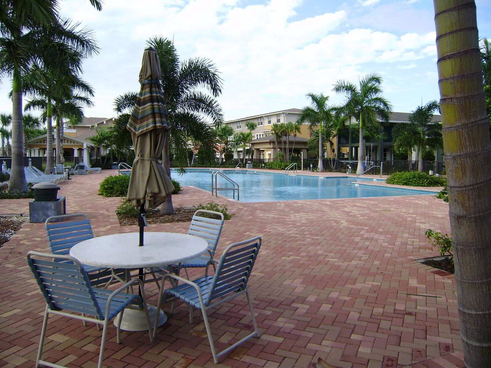 883 Millbrae Court, #3