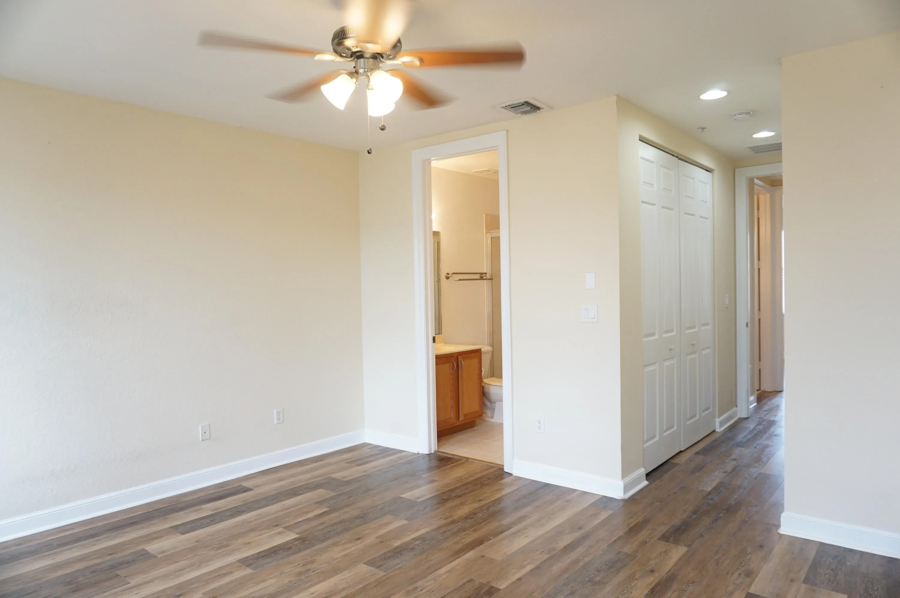 883 Millbrae Court, #3