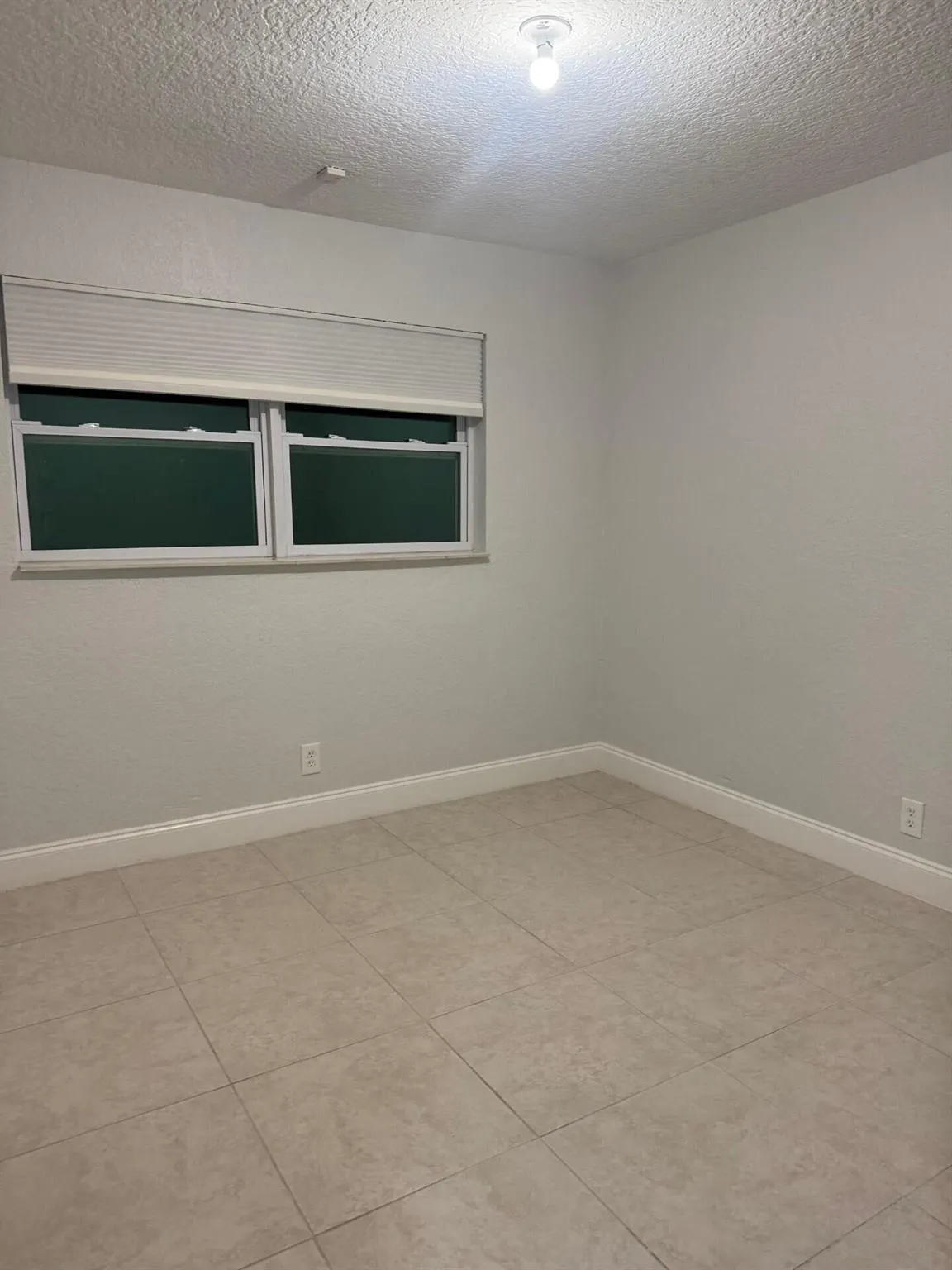 1240 W 26th Street