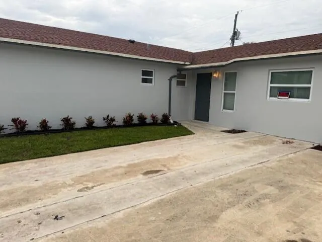 1240 W 26th Street