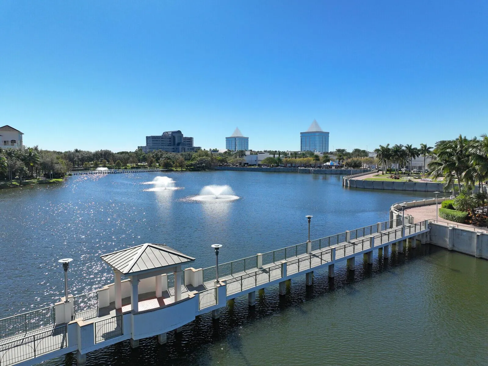 3630 Gardens Parkway, #901c
