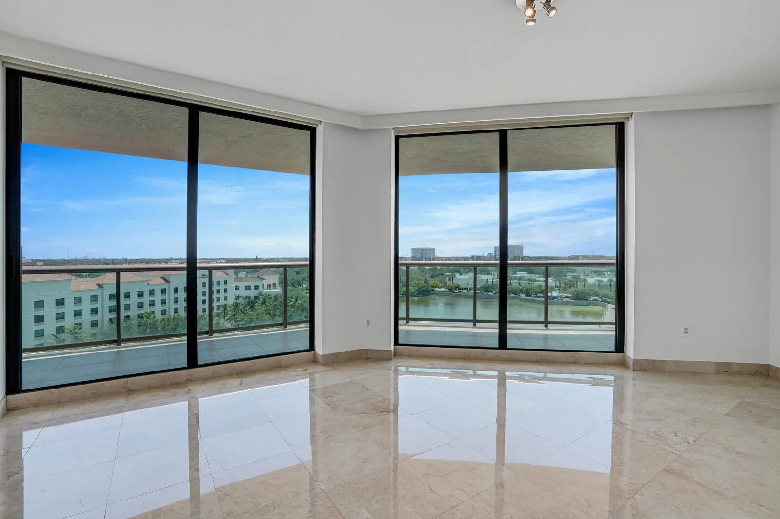 3630 Gardens Parkway, #901c