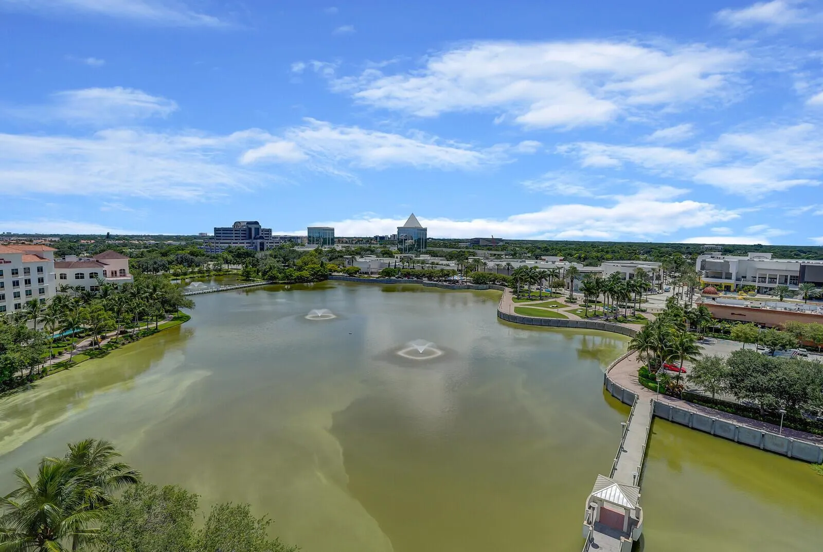 3630 Gardens Parkway, #901c