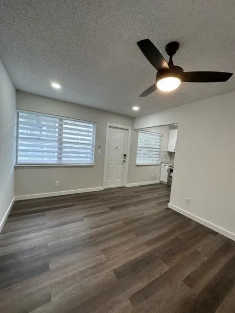 340 NW 19th 2030 Street, #2030