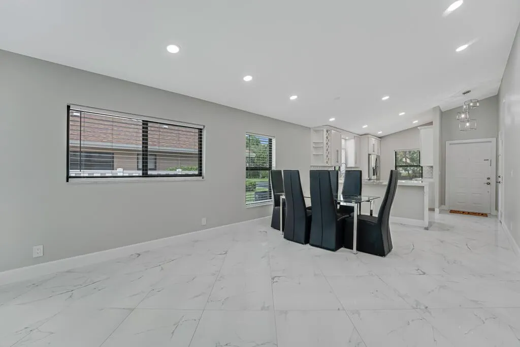 8216 Sweetbriar Way
