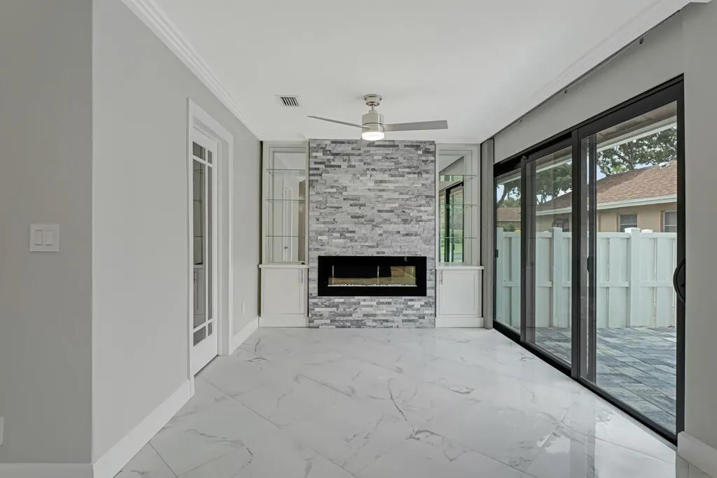 8216 Sweetbriar Way