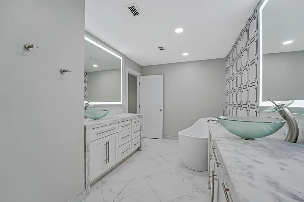 8216 Sweetbriar Way