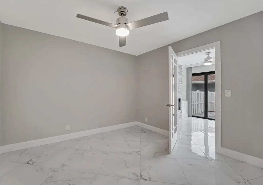 8216 Sweetbriar Way