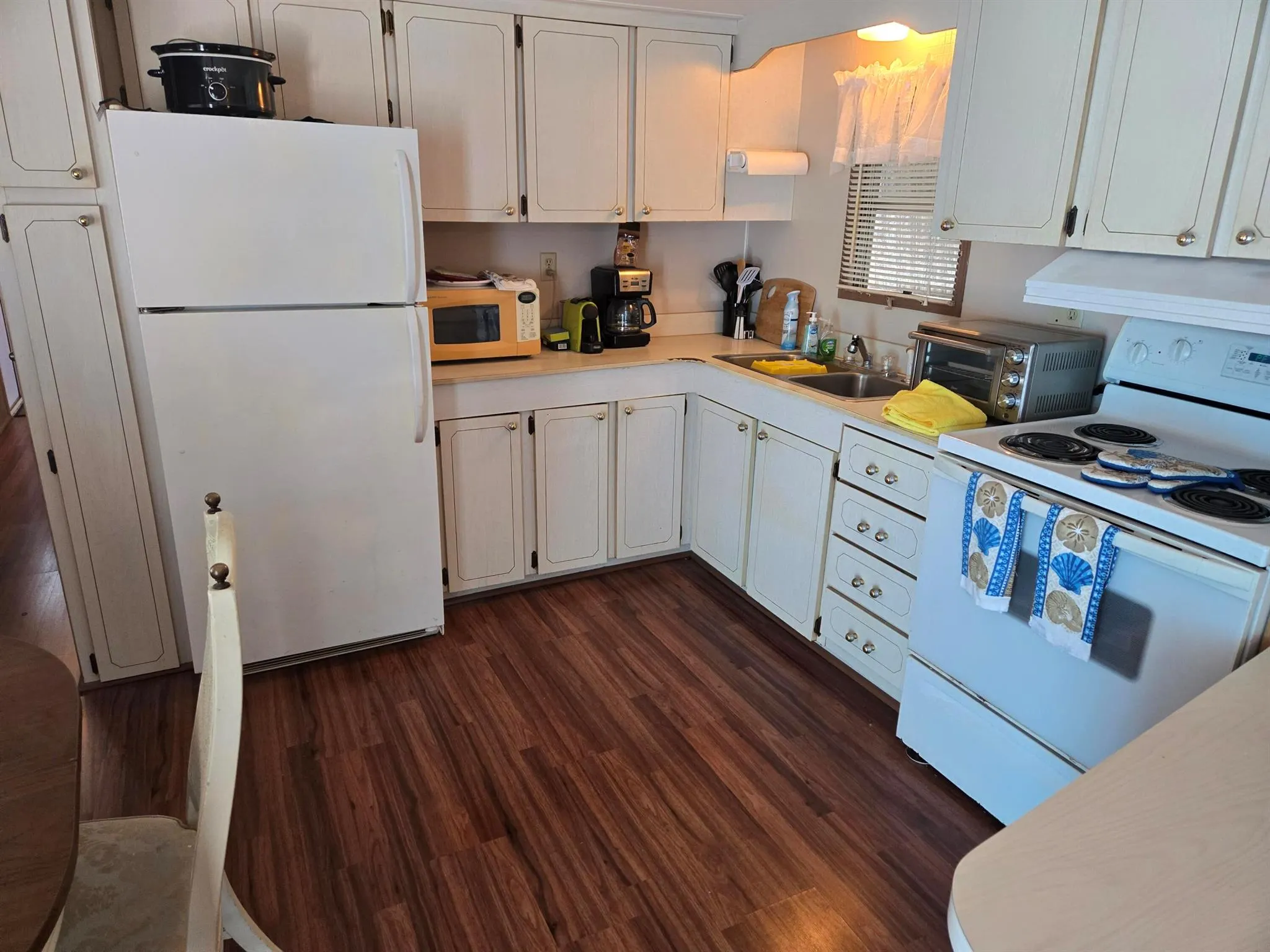 13 N Loafing Street